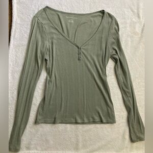American Eagle Outfitters Sage Long Sleeve Tee